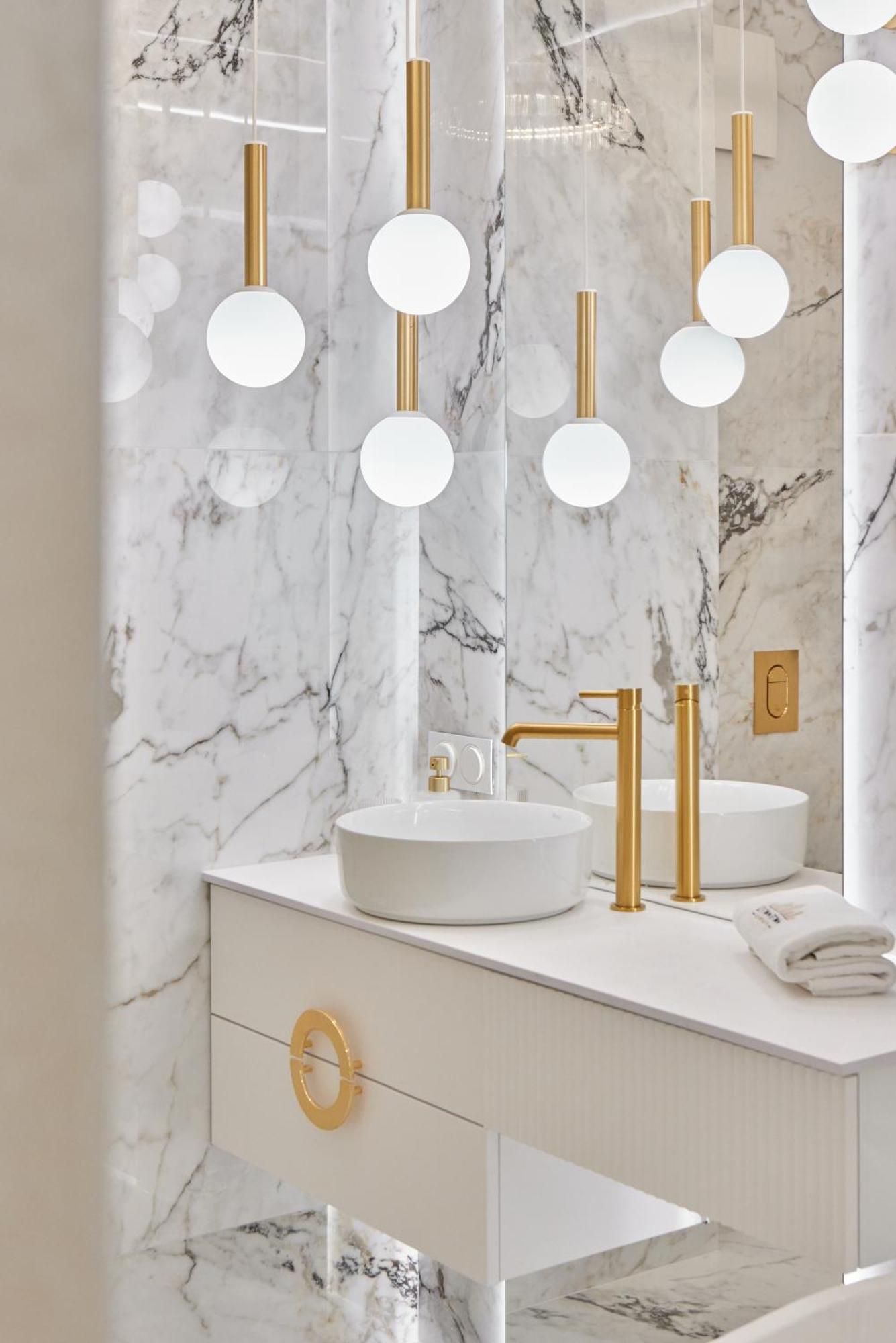 Jacuzzi Mirror By Downtown Danzig